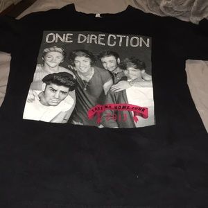 One direction tshirt💎